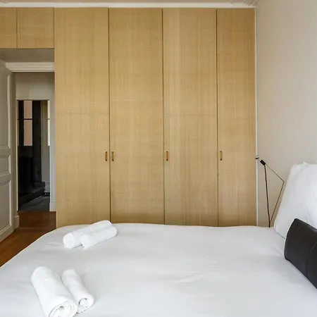 شقة The Marais & Docks View