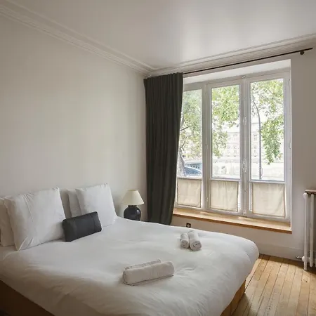 The Marais & Docks View شقة باريس